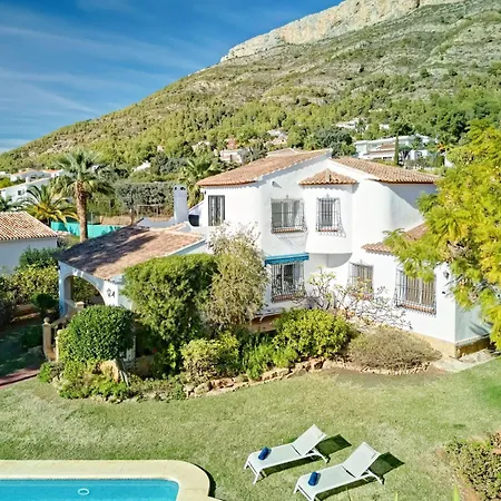 Holiday home Del Tauro By Interhome *